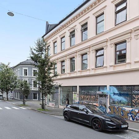 Modern And Bright Apartment In Central Oslo Exterior foto